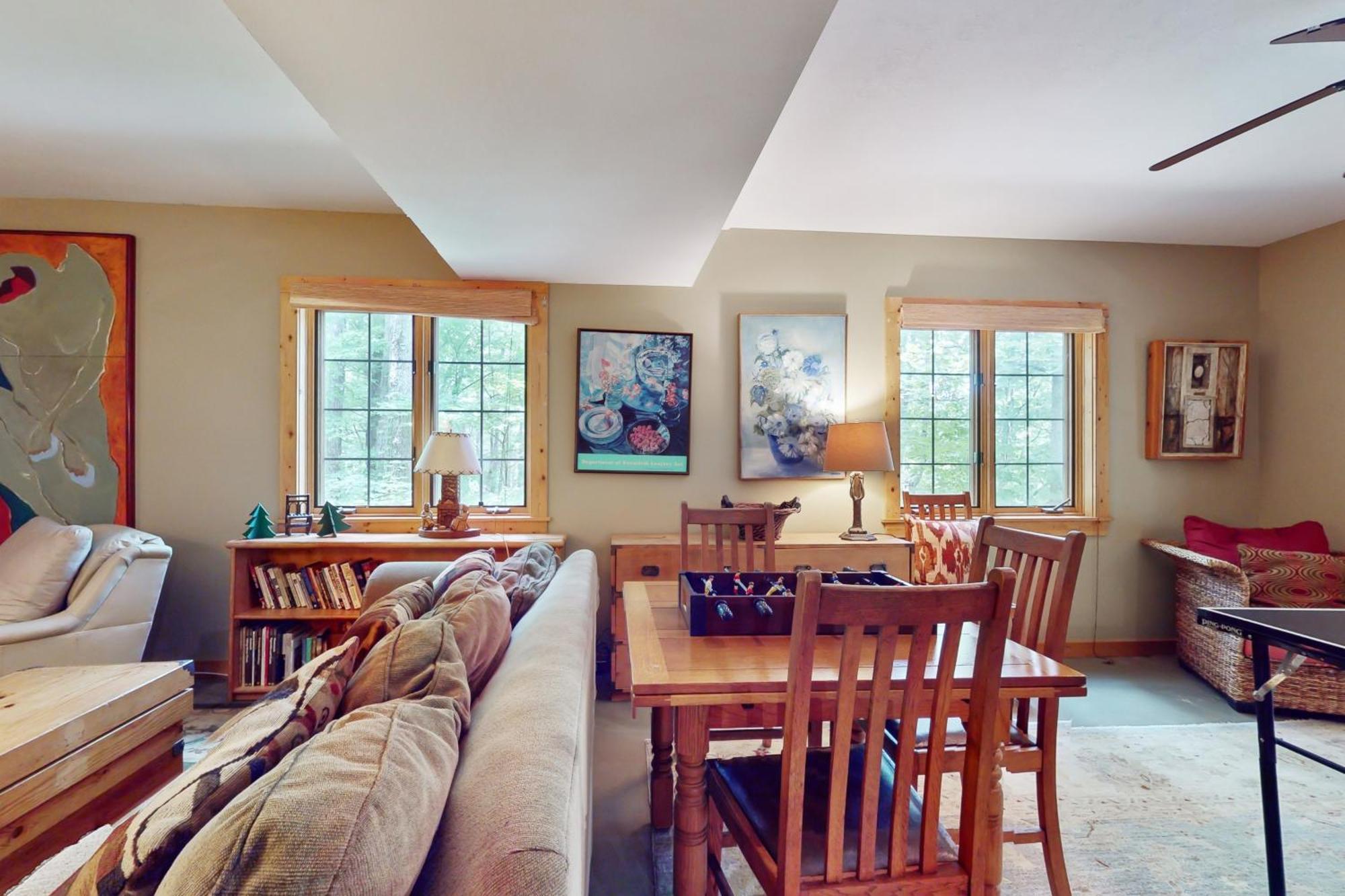 אשוויל Elkhorn Cabin & Eagles Wing Lodge מראה חיצוני תמונה