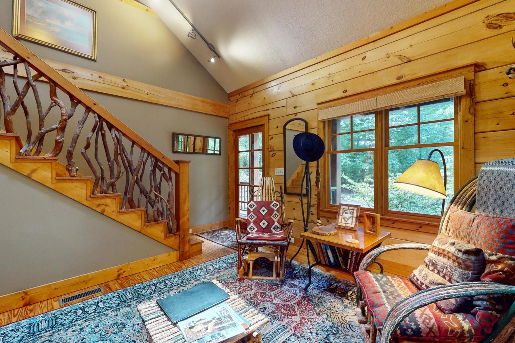 אשוויל Elkhorn Cabin & Eagles Wing Lodge מראה חיצוני תמונה